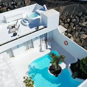 https://villas-veaco-supreme-bahia-azul.hotelsfuerteventura.org