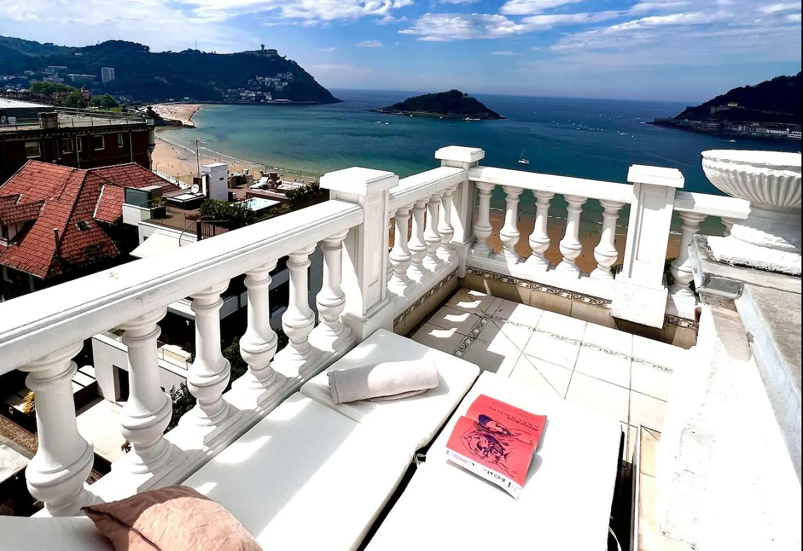 Far Out Inn San Sebastian Spain